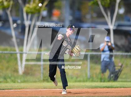 Thumbnail 3 in Mission Bay @ Clairemont photogallery.