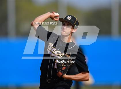 Thumbnail 1 in Mission Bay @ Clairemont photogallery.