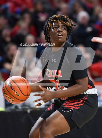 Thumbnail 1 in Millard South vs. Lincoln High (NSAA Class A Final) photogallery.