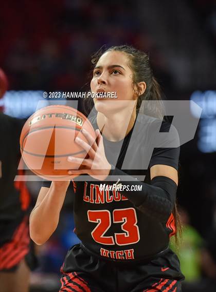 Thumbnail 2 in Millard South vs. Lincoln High (NSAA Class A Final) photogallery.