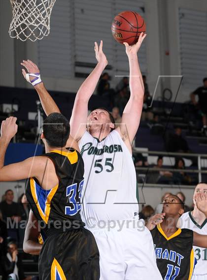 Thumbnail 2 in Grant vs. Ponderosa (St. Hope Elite Hoops Classic) photogallery.
