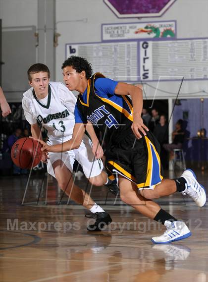 Thumbnail 2 in Grant vs. Ponderosa (St. Hope Elite Hoops Classic) photogallery.