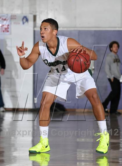 Thumbnail 1 in Grant vs. Ponderosa (St. Hope Elite Hoops Classic) photogallery.