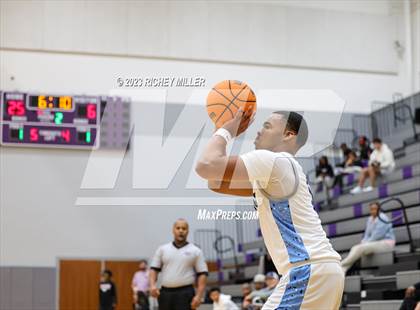 Thumbnail 3 in ESTEM vs. Lee's Summit West (Hoopin on the Hill) photogallery.