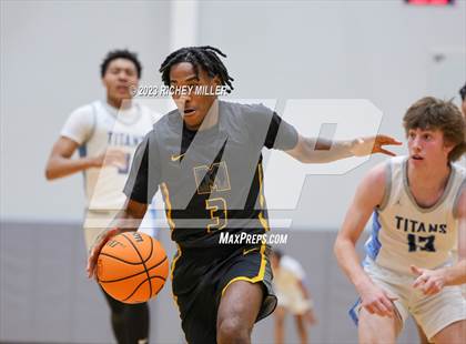 Thumbnail 3 in ESTEM vs. Lee's Summit West (Hoopin on the Hill) photogallery.