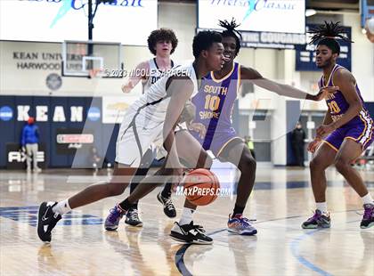 Thumbnail 1 in South Shore vs. DePaul Catholic (Metro Classic) photogallery.