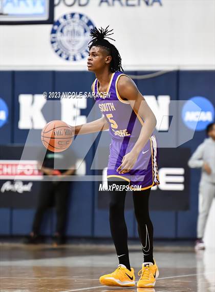 Thumbnail 3 in South Shore vs. DePaul Catholic (Metro Classic) photogallery.