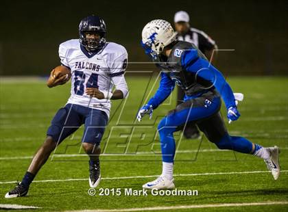 Thumbnail 3 in Tompkins vs Katy Taylor photogallery.