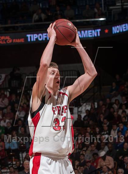 Thumbnail 3 in Fairfield Prep vs. Hillhouse (CIAC Class LL Final) photogallery.