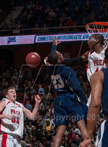 Thumbnail 2 in Fairfield Prep vs. Hillhouse (CIAC Class LL Final) photogallery.