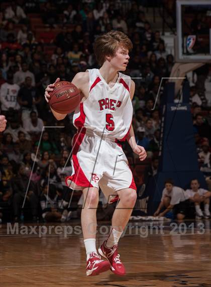 Thumbnail 1 in Fairfield Prep vs. Hillhouse (CIAC Class LL Final) photogallery.