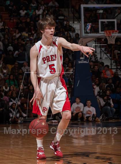 Thumbnail 1 in Fairfield Prep vs. Hillhouse (CIAC Class LL Final) photogallery.
