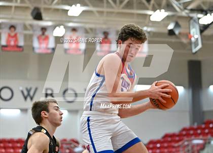 Thumbnail 1 in Westlake vs. Amarillo photogallery.