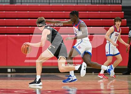 Thumbnail 1 in Westlake vs. Amarillo photogallery.