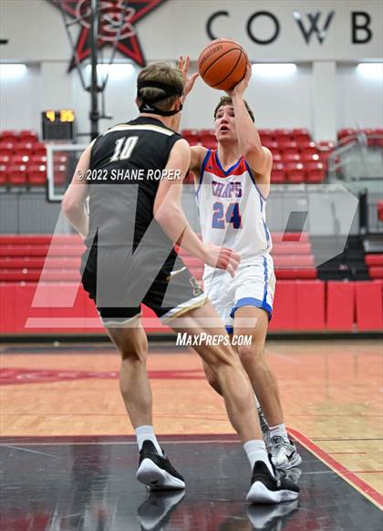 Thumbnail 1 in Westlake vs. Amarillo photogallery.
