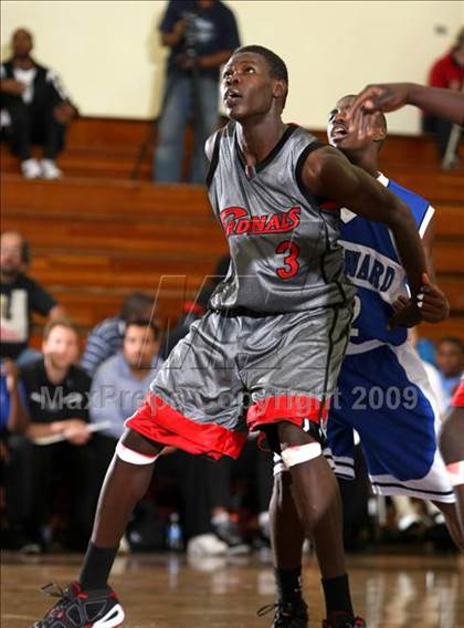 Thumbnail 3 in Hoover vs. Windward (Fairfax State Preview) photogallery.