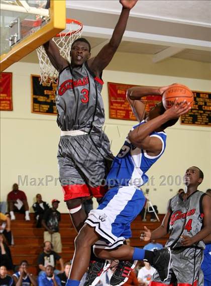 Thumbnail 1 in Hoover vs. Windward (Fairfax State Preview) photogallery.