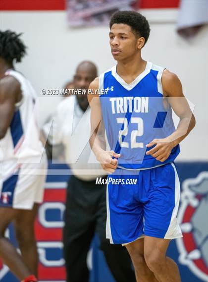 Thumbnail 1 in Triton @ Terry Sanford photogallery.