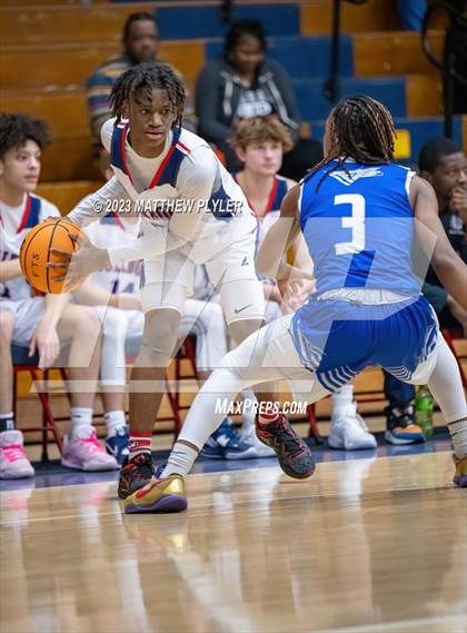 Thumbnail 1 in Triton @ Terry Sanford photogallery.