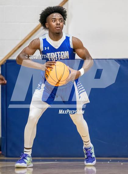 Thumbnail 3 in Triton @ Terry Sanford photogallery.