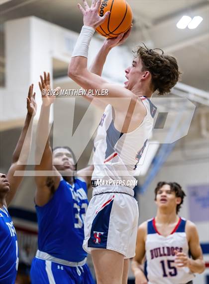 Thumbnail 2 in Triton @ Terry Sanford photogallery.