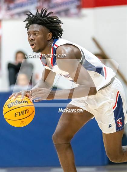 Thumbnail 2 in Triton @ Terry Sanford photogallery.