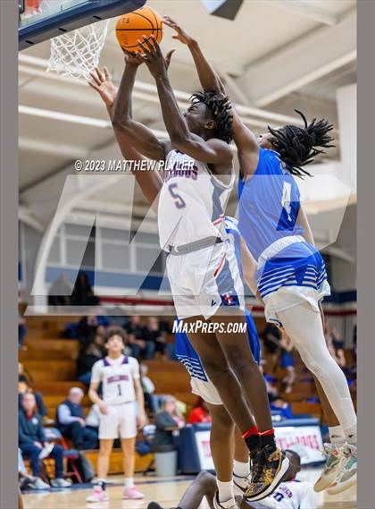 Thumbnail 2 in Triton @ Terry Sanford photogallery.