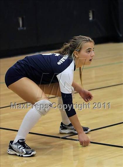 Thumbnail 2 in Dos Pueblos vs. Archbishop Mitty (Archbishop Mitty Invitational Tournament) photogallery.
