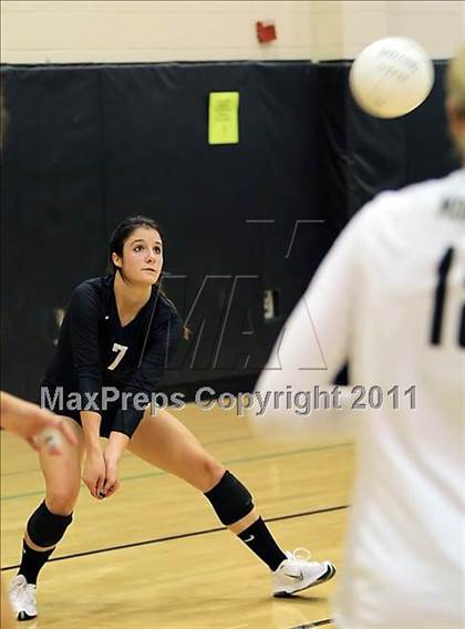 Thumbnail 3 in Dos Pueblos vs. Archbishop Mitty (Archbishop Mitty Invitational Tournament) photogallery.