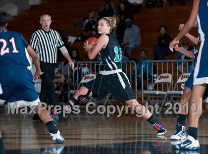 Thumbnail 1 in Santiago vs. Colony (Ayala Best of the West) photogallery.