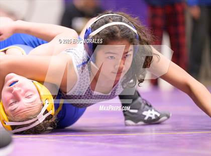 Thumbnail 1 in CIF SDS Division II Championship photogallery.