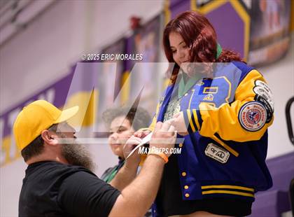 Thumbnail 1 in CIF SDS Division II Championship photogallery.