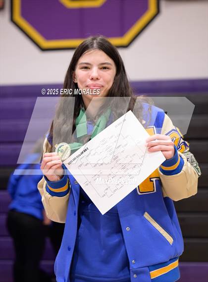 Thumbnail 3 in CIF SDS Division II Championship photogallery.
