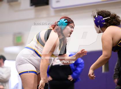 Thumbnail 1 in CIF SDS Division II Championship photogallery.