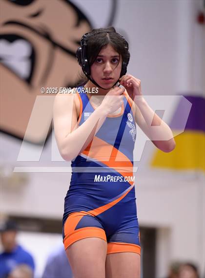 Thumbnail 1 in CIF SDS Division II Championship photogallery.