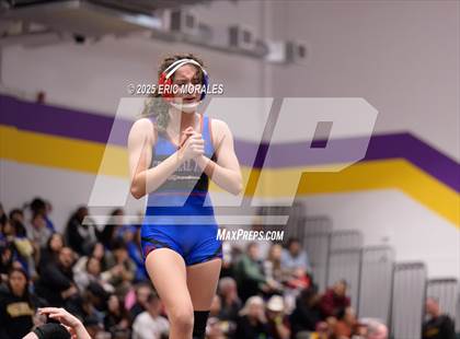 Thumbnail 1 in CIF SDS Division II Championship photogallery.