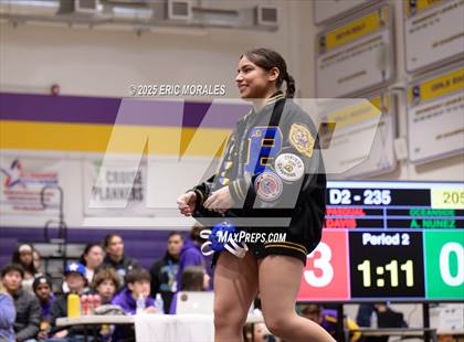 Thumbnail 2 in CIF SDS Division II Championship photogallery.