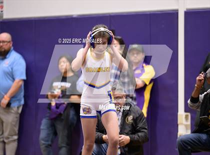Thumbnail 2 in CIF SDS Division II Championship photogallery.