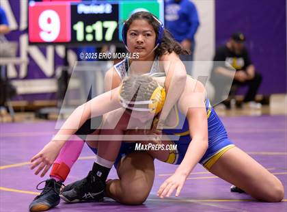 Thumbnail 3 in CIF SDS Division II Championship photogallery.