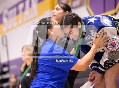 Thumbnail 2 in CIF SDS Division II Championship photogallery.