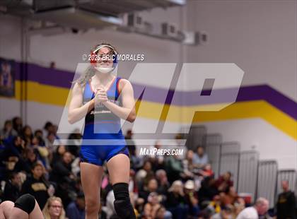 Thumbnail 3 in CIF SDS Division II Championship photogallery.