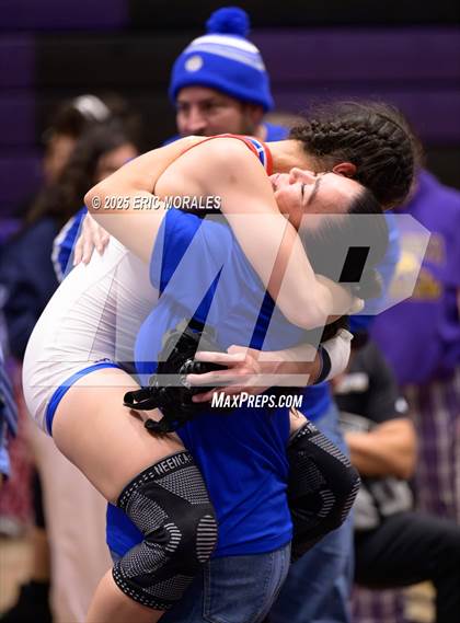 Thumbnail 1 in CIF SDS Division II Championship photogallery.