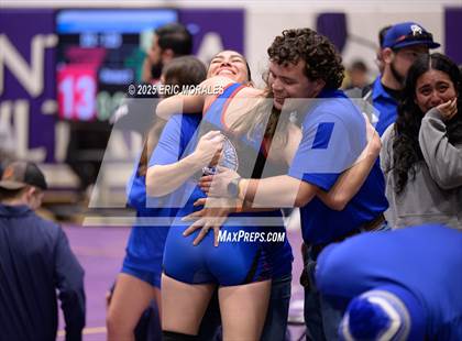 Thumbnail 3 in CIF SDS Division II Championship photogallery.