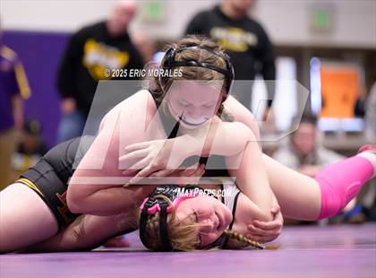 Thumbnail 3 in CIF SDS Division II Championship photogallery.