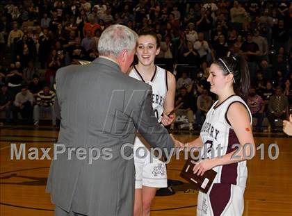 Thumbnail 1 in Kane vs. Cranberry Area (PIAA District 9 AA Finals) photogallery.