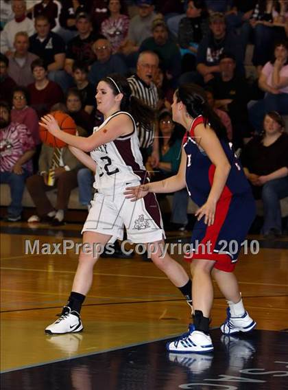 Thumbnail 3 in Kane vs. Cranberry Area (PIAA District 9 AA Finals) photogallery.
