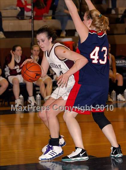 Thumbnail 2 in Kane vs. Cranberry Area (PIAA District 9 AA Finals) photogallery.