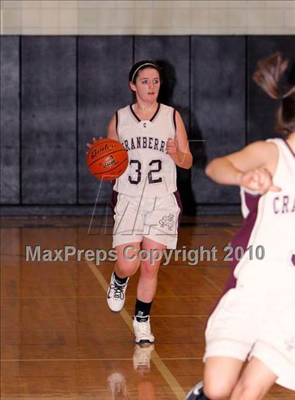 Thumbnail 2 in Kane vs. Cranberry Area (PIAA District 9 AA Finals) photogallery.