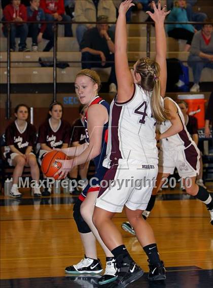 Thumbnail 3 in Kane vs. Cranberry Area (PIAA District 9 AA Finals) photogallery.