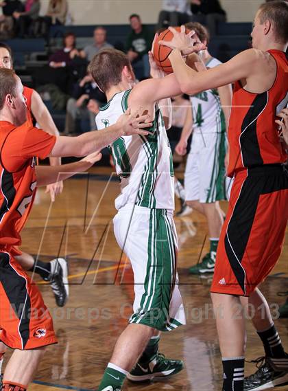Thumbnail 1 in Pigeon Forge vs Silverdale Academy (Seymour Christmas Classic) photogallery.